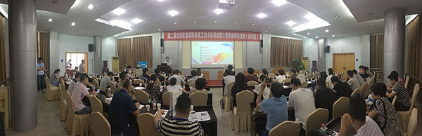 岳的大肥臀让我进