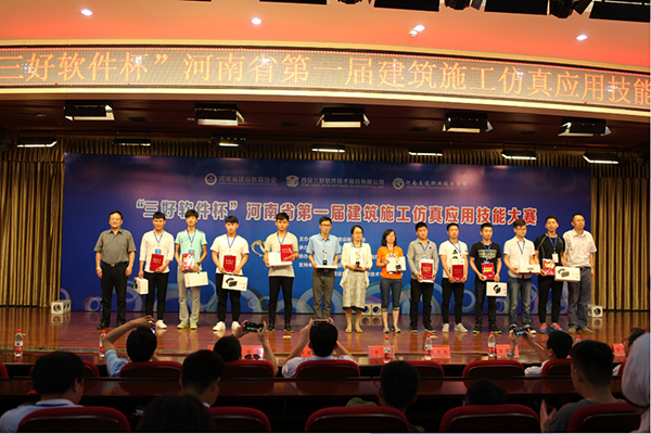 岳的大肥臀让我进