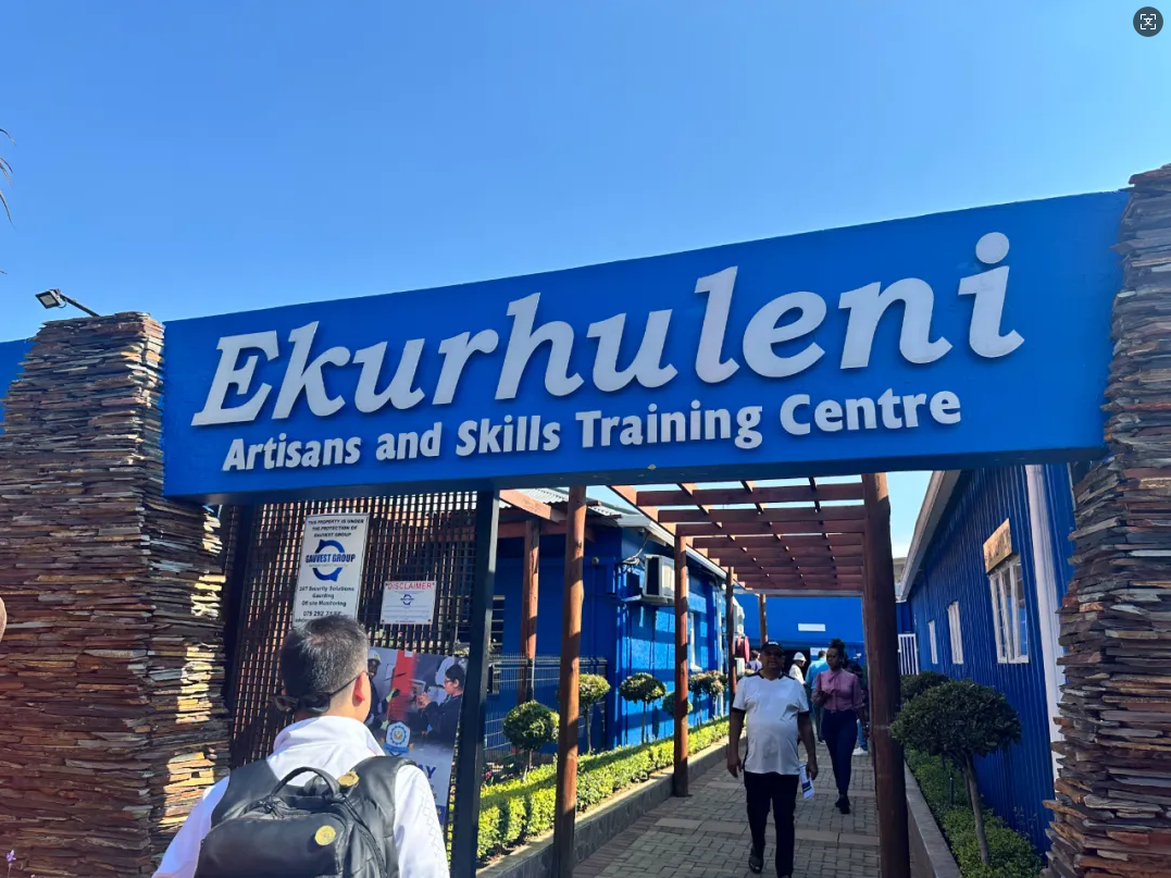 岳的大肥臀让我进