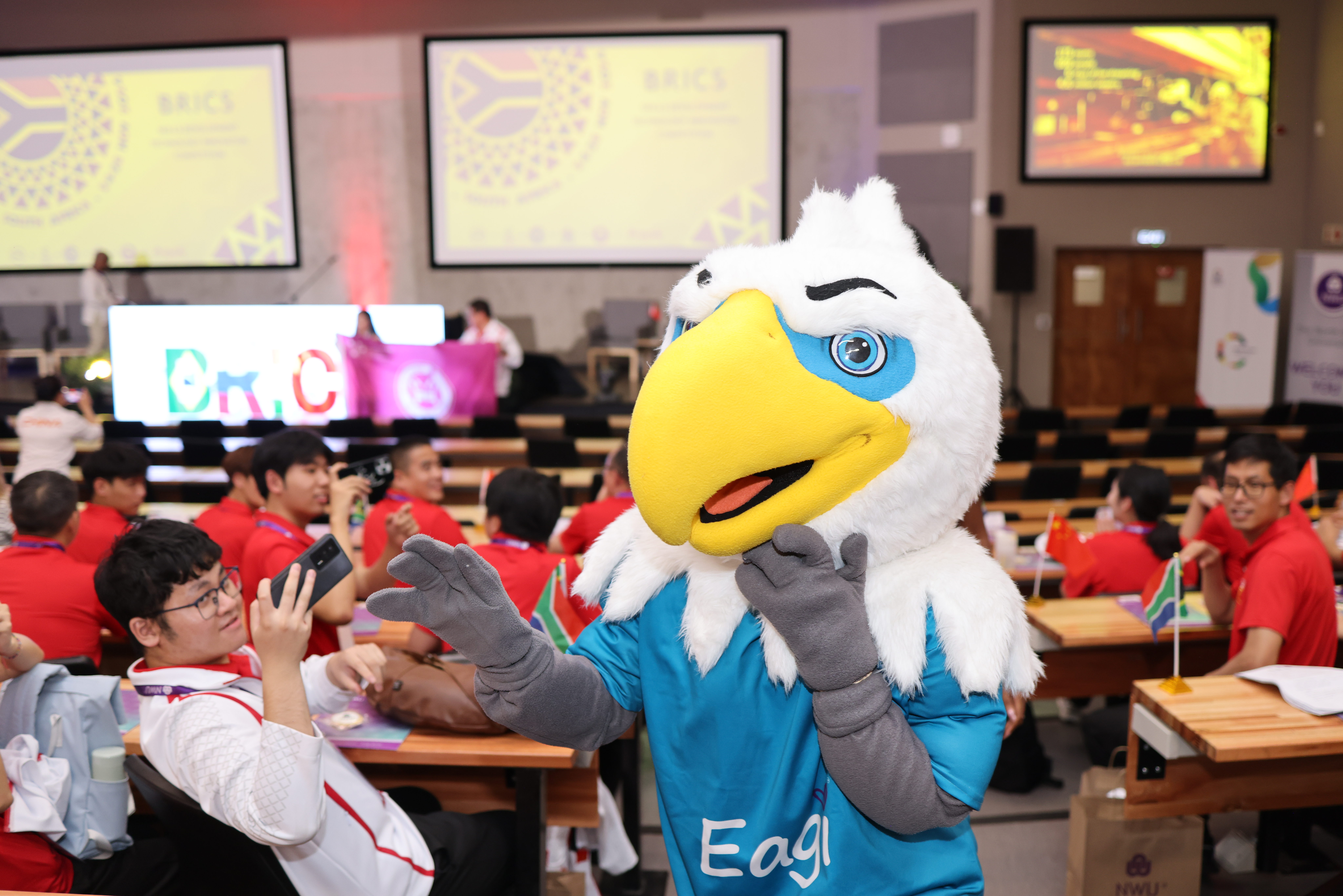 岳的大肥臀让我进