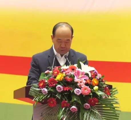 岳的大肥臀让我进