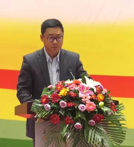 岳的大肥臀让我进