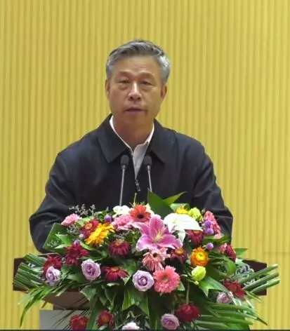 岳的大肥臀让我进