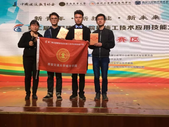 岳的大肥臀让我进