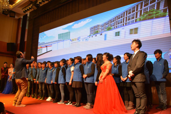 岳的大肥臀让我进