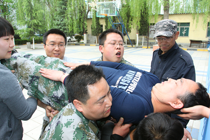 岳的大肥臀让我进