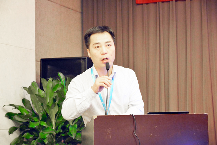 岳的大肥臀让我进