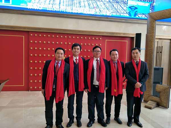 岳的大肥臀让我进