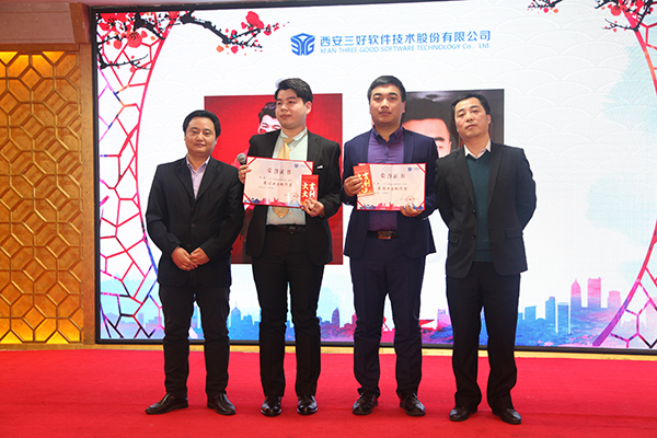 岳的大肥臀让我进