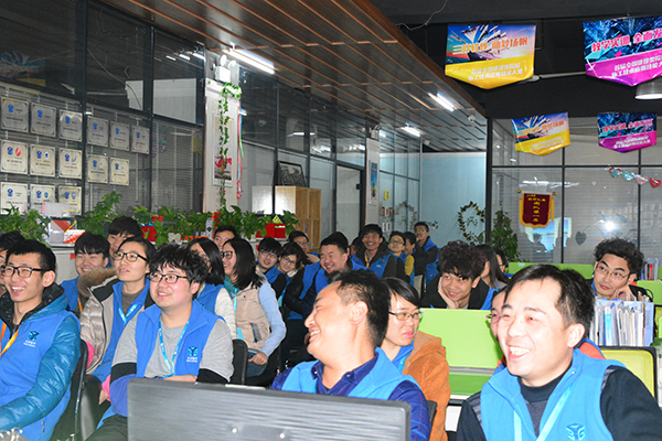 岳的大肥臀让我进