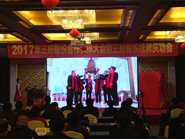 岳的大肥臀让我进