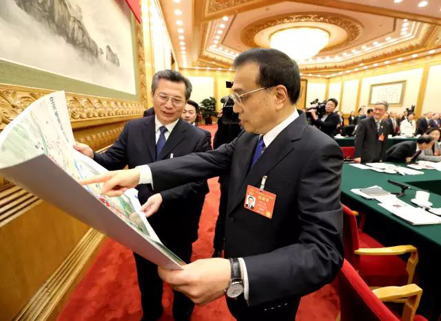 岳的大肥臀让我进