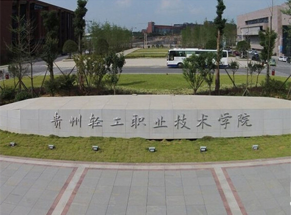 岳的大肥臀让我进