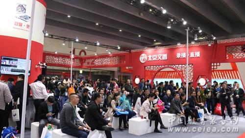 岳的大肥臀让我进