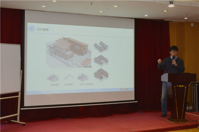 岳的大肥臀让我进