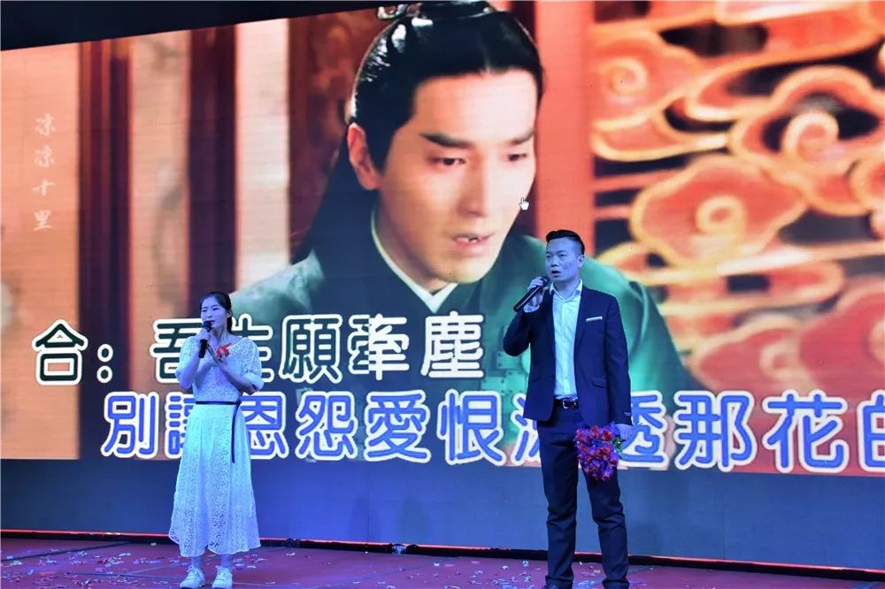 岳的大肥臀让我进