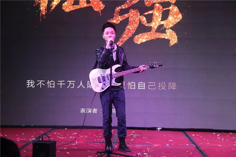 岳的大肥臀让我进