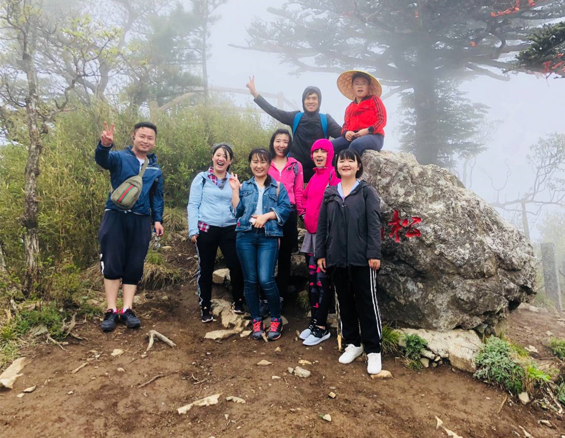 岳的大肥臀让我进