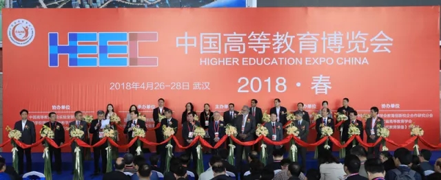 岳的大肥臀让我进