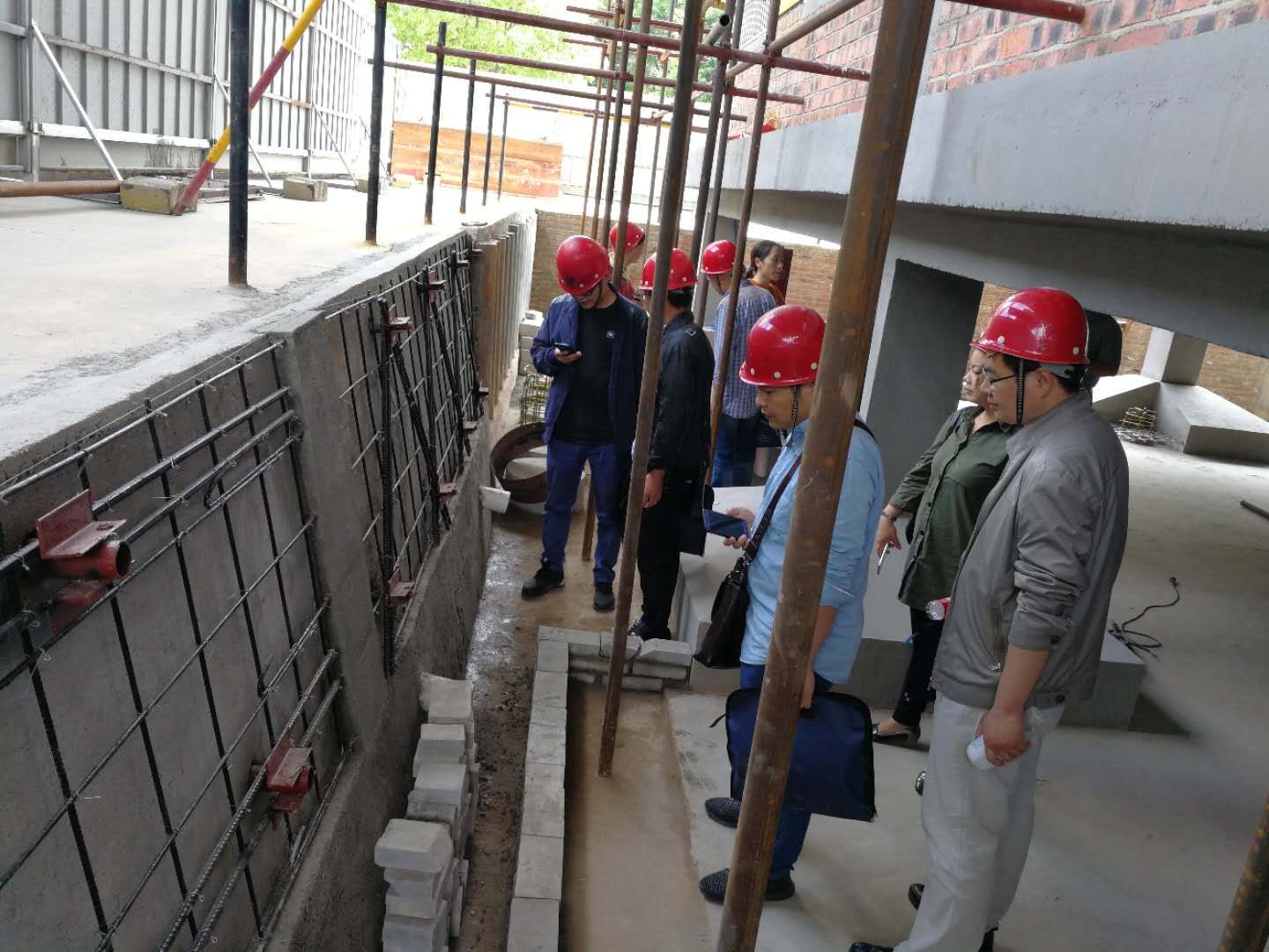 岳的大肥臀让我进