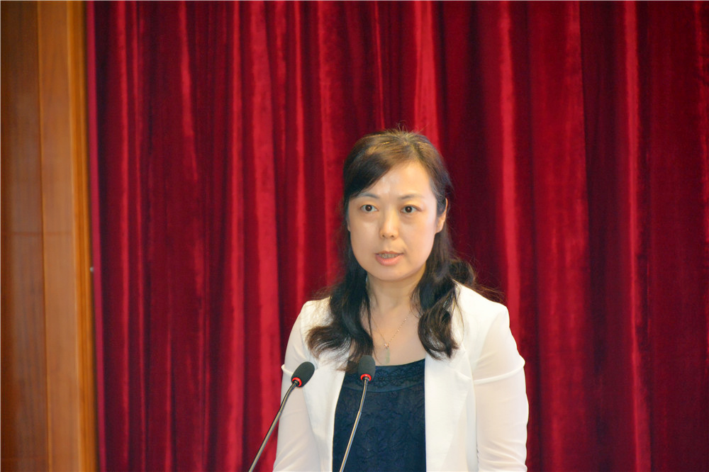 岳的大肥臀让我进