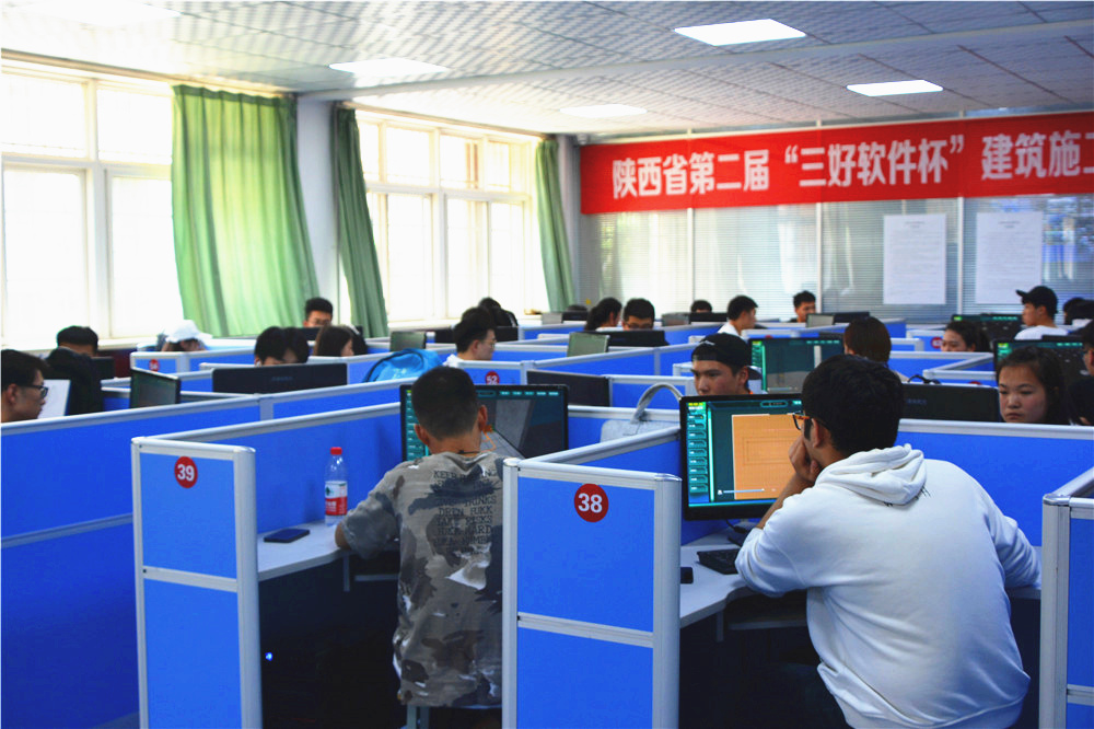 岳的大肥臀让我进