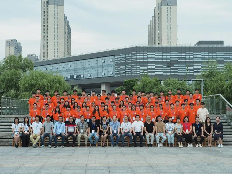 岳的大肥臀让我进