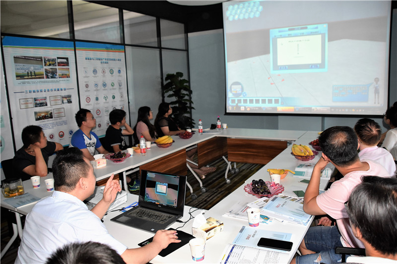 岳的大肥臀让我进