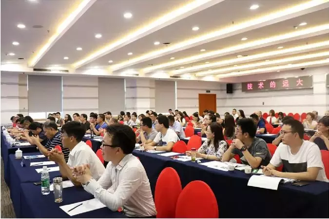 岳的大肥臀让我进