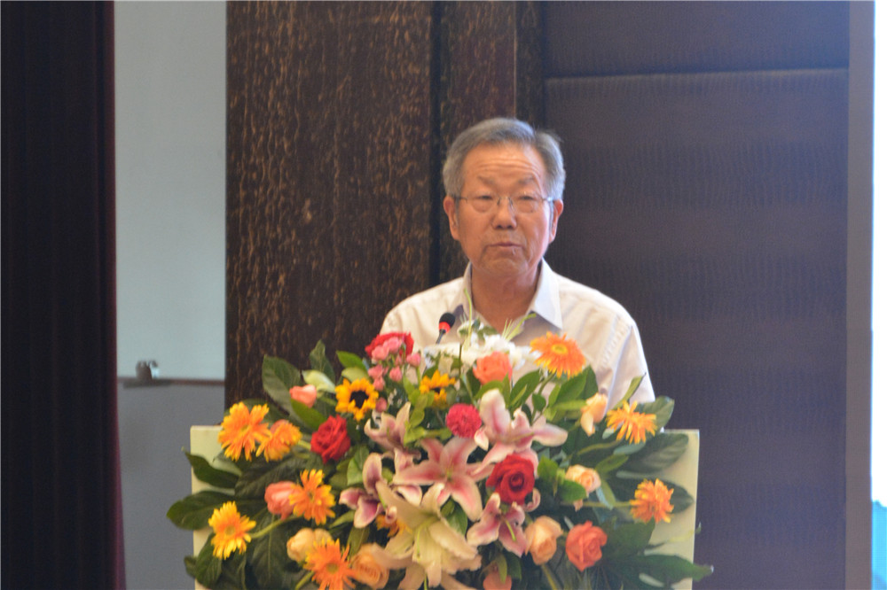 岳的大肥臀让我进