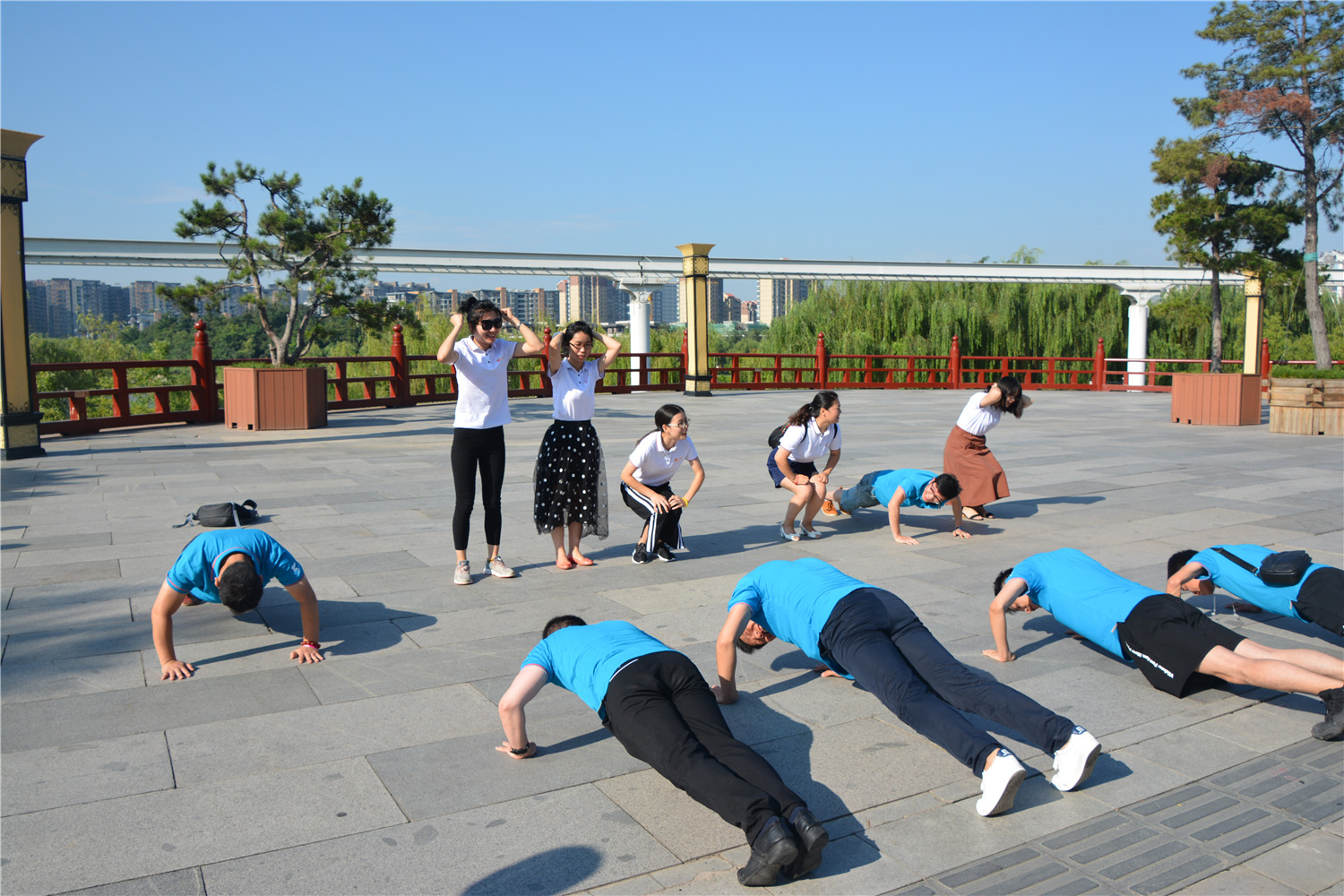 岳的大肥臀让我进