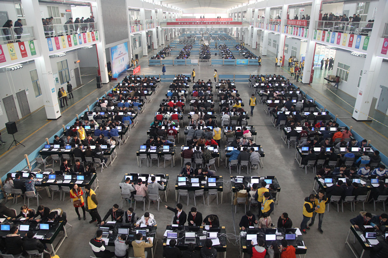 岳的大肥臀让我进