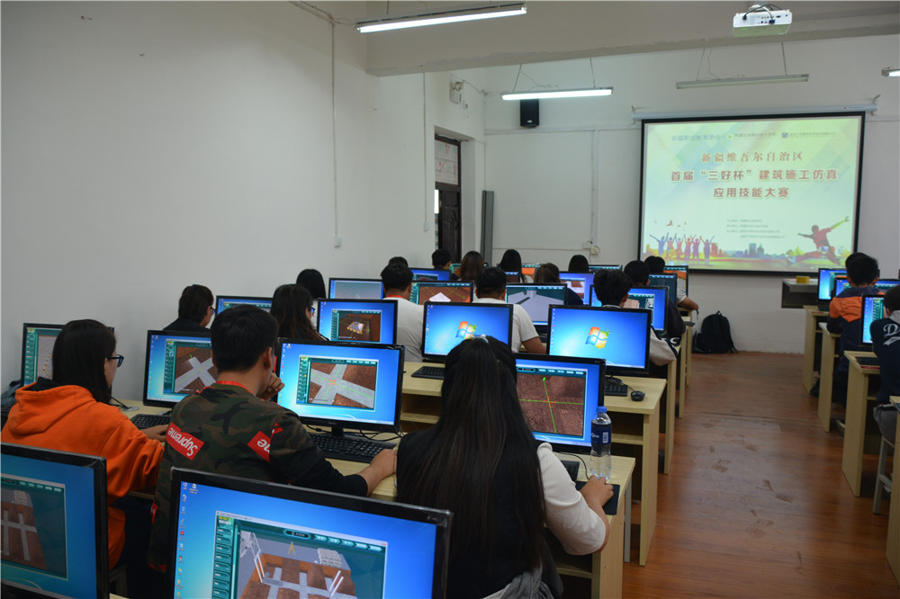 岳的大肥臀让我进