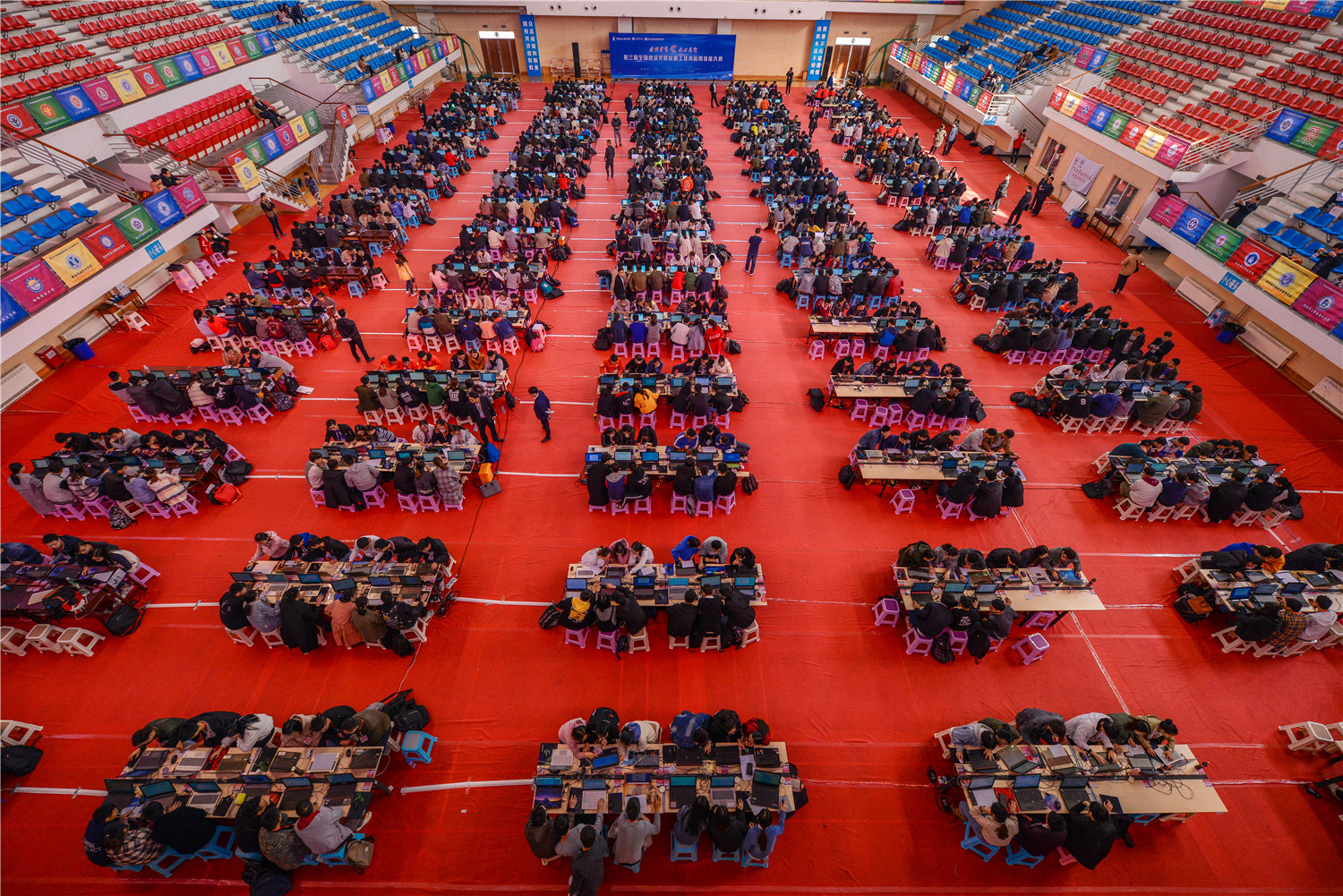 岳的大肥臀让我进