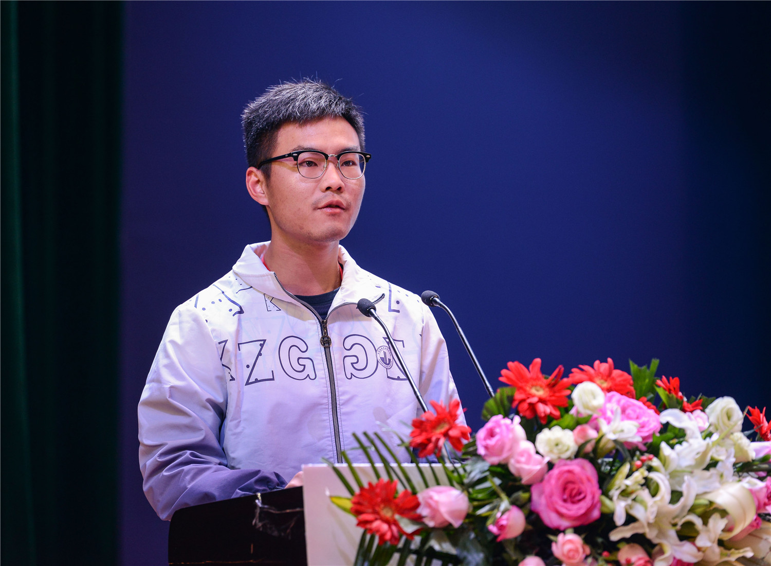 岳的大肥臀让我进