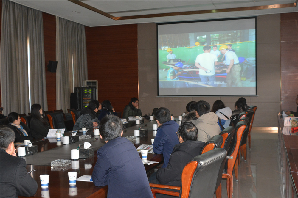 岳的大肥臀让我进