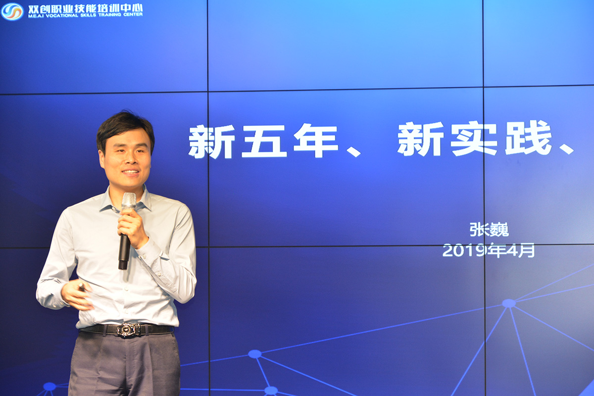 岳的大肥臀让我进