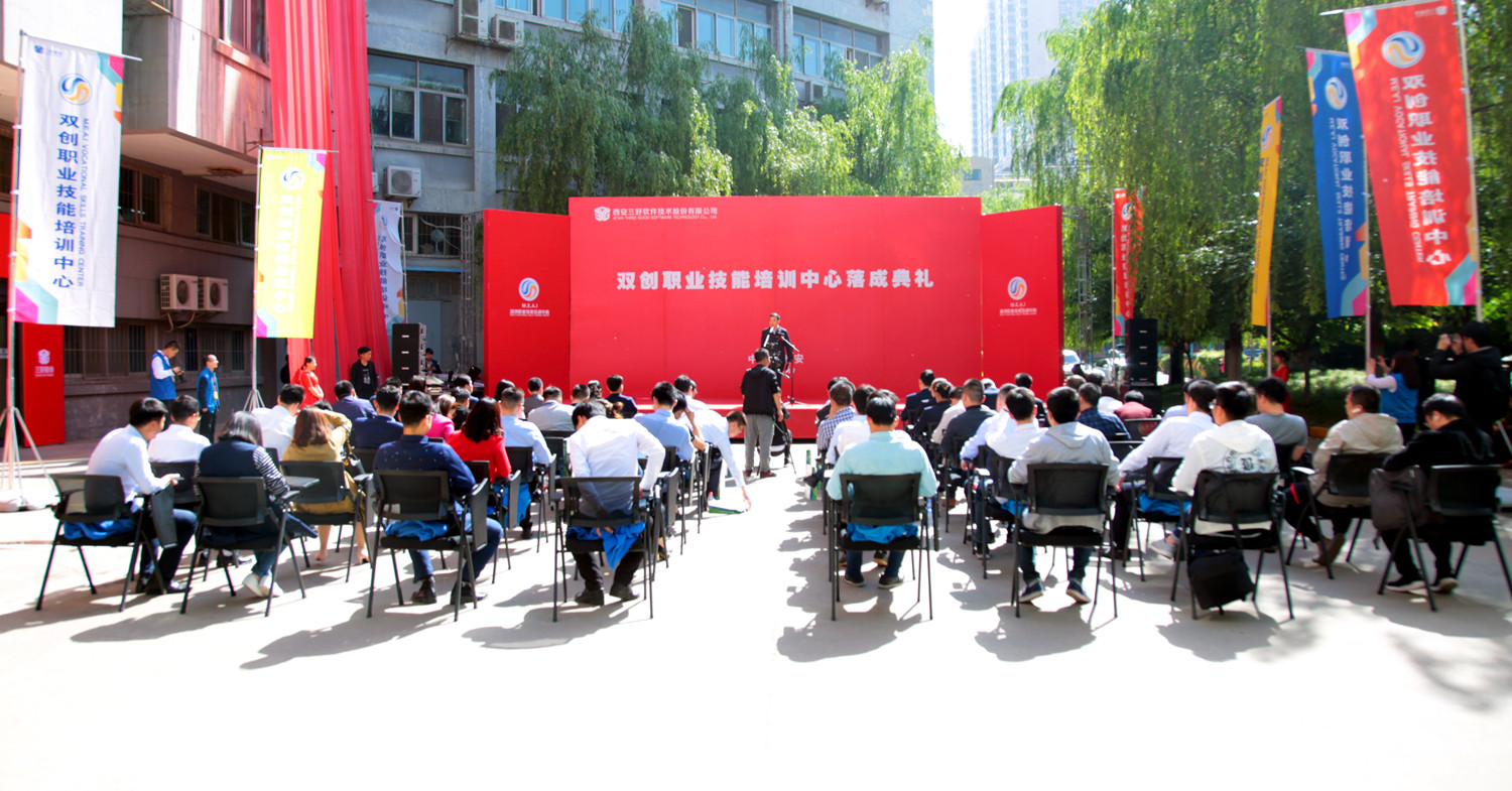 岳的大肥臀让我进