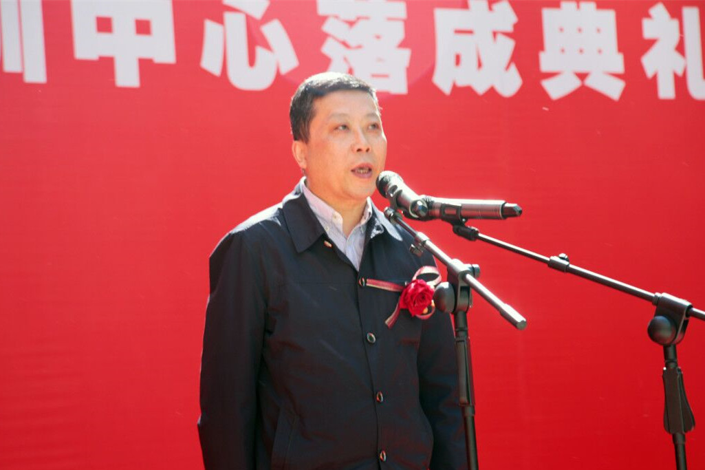 岳的大肥臀让我进