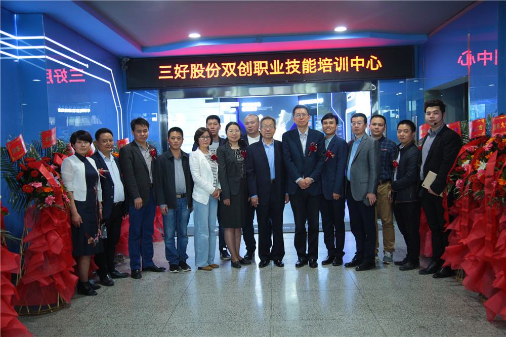 岳的大肥臀让我进