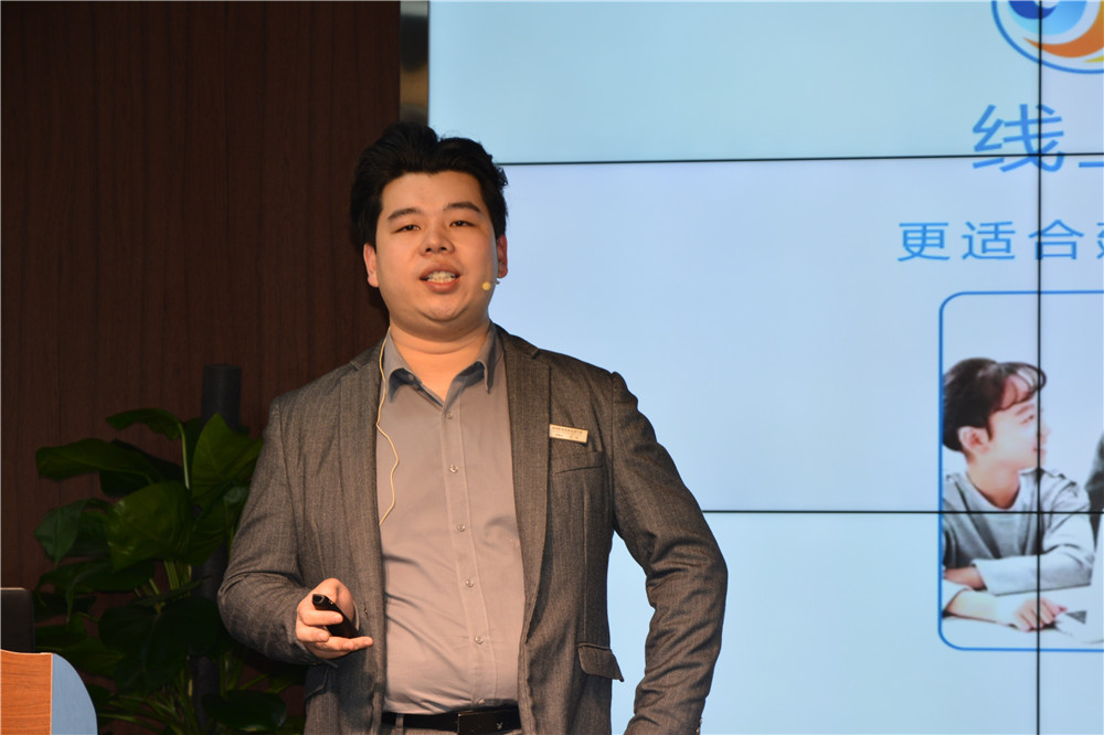 岳的大肥臀让我进