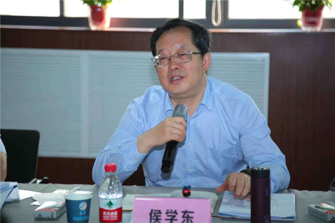 岳的大肥臀让我进