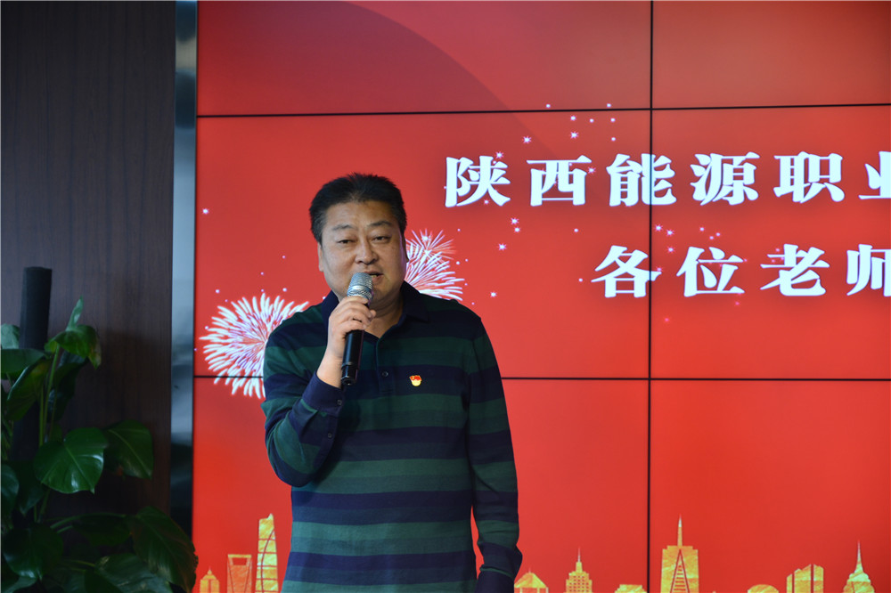 岳的大肥臀让我进