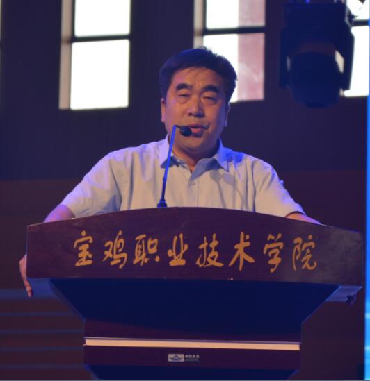 岳的大肥臀让我进