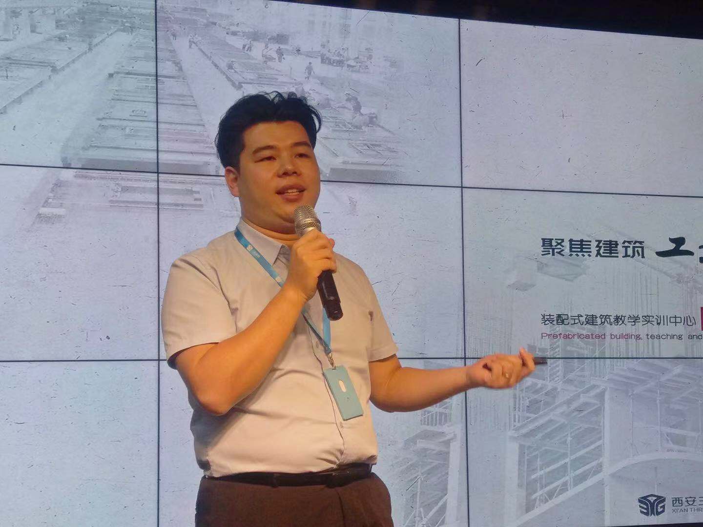 岳的大肥臀让我进