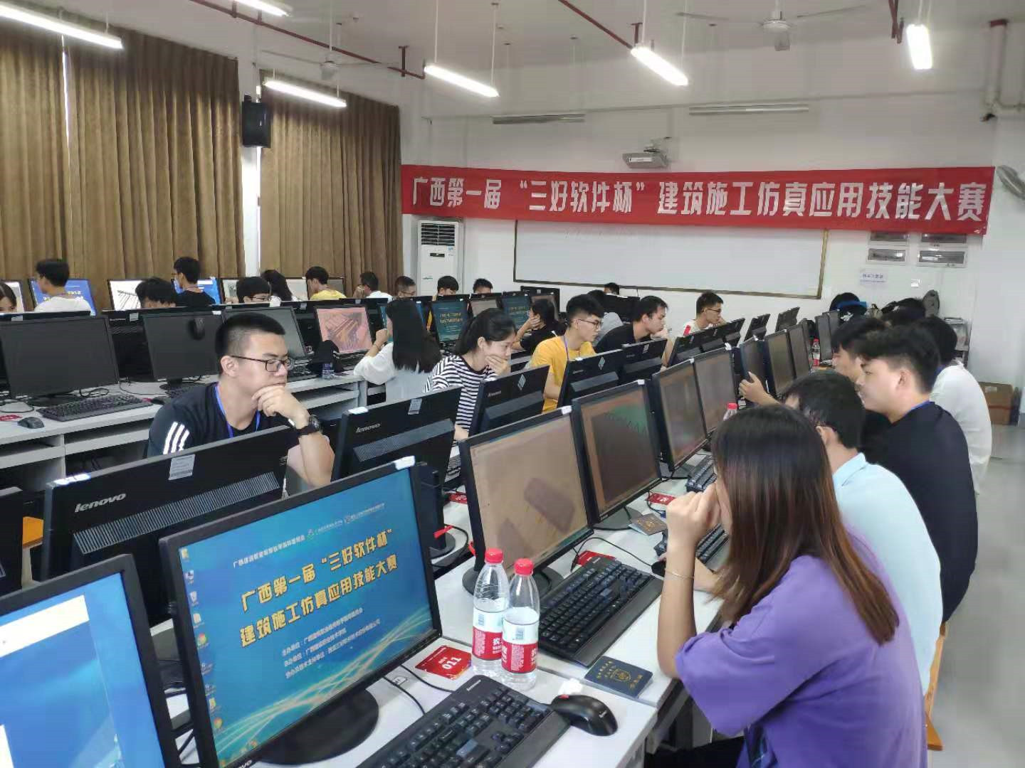 岳的大肥臀让我进