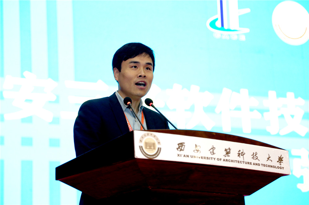 岳的大肥臀让我进