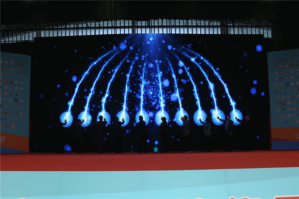 岳的大肥臀让我进