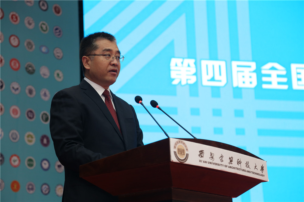 岳的大肥臀让我进