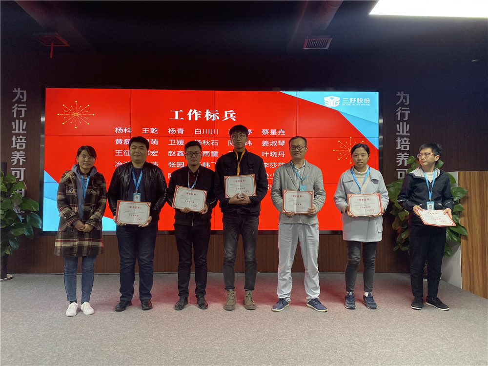 岳的大肥臀让我进